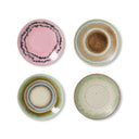 Set van vier kleurrijke HKliving schoteltjes van keramiek.