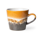 HKliving mok cappuccino in de kleur fire, een keramieken mok met een retro design en opvallende kleurpatronen.