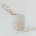 Mok me time van keramiek in naturel en crème tinten