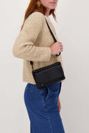 Zusss schoudertas met flap - zwart
