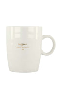 Witte keramische theemok van Zusss met goudkleurige tekst bonjour mon amour.