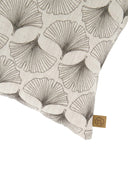 Zusss kussen blad ginkgo - antracietgrijs
