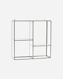 Wandkastje van House Doctor in antiek brass metaal en glas