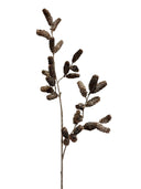 Decoratieve kunsttak met dennenappels en een witte frost-afwerking, 124 cm lang