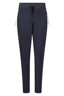 Blauwe Zoso broek travel Jane gemaakt van travelstof