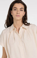 YAYA blouse gestreept in creme en peach met klassieke kraag