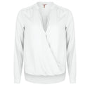 Witte blouse van het merk Esqualo met een overslagmodel