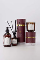 Zusss bodylotion in een wit met bordeaux gekleurde verpakking