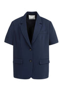 Donkerblauwe, oversized YAYA blazer met reverskraag, korte mouwen en knoopsluiting.
