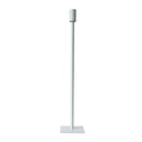 Witte metalen Leeff kandelaar maat l met een hoogte van 45 cm.