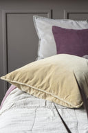 Ib Laursen kussenhoes velvet 50x50 - mustard