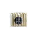 Set van 6 champagnekleurige dinerkaarsjes van Rustik Lys met een lengte van 12 cm in een doorzichtige verpakking.