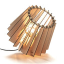 Van Tjalle en Jasper spot nik naturel vloerlamp van lasergesneden MDF