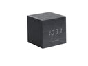 Zwarte Karlsson cube alarm klok met veneer afwerking