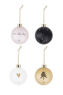 Set van vier glazen kerstballen van het merk Zusss met goudkleurige details en verschillende prints.