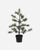 Decoratieve groene kerstboom van House Doctor met ingebouwde LED-verlichting op een cementen voet