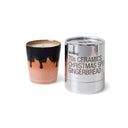 Een HKliving geurkaars in een keramieken mok uit de 70's ceramics collectie, gepresenteerd in een geschenkverpakking.