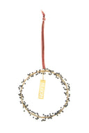Ronde metalen hanger van MrsBloom in antiek goud met zwarte kraaltjes en een zwart velvet koordje