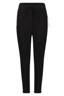 Zwarte Zoso broek travel jane in travelstof