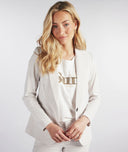 Getailleerde Esqualo blazer in beige/offwhite met krijtstreep