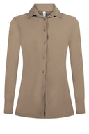 Zoso blouse in de kleur zand uitgevoerd in travelstof
