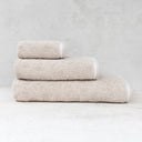 Bastion Collections handdoek 70x140 - zand