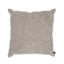 BePureHome kussen hogweed in de kleur nougat met een berenklauw print op een zachte velvet stof.