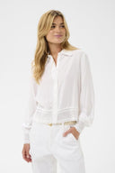Cream blouse in de kleur snow white
