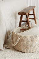 Ronde, handgeweven jute mand in naturel kleur, maat XL