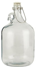 Ib Laursen fles met een inhoud van 4,6 liter uitgevoerd in helder glas en voorzien van een witte keramieken dop