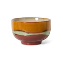 HKliving schaal noodle clay, een keramische schaal met een ronde vorm en warme kleurtonen.