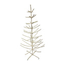 Cremekleurige kerstboom gemaakt van metaaldraad en omwikkeld met katoen.